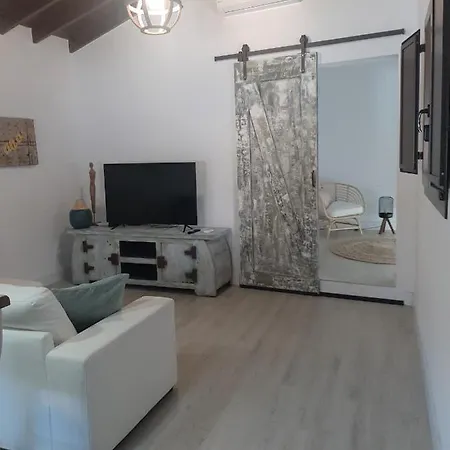 Villa Aura *
